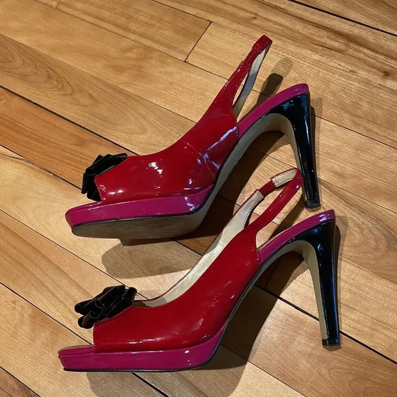 Anne Klein patent faux leather red/pink/black colorblock sling back heels. Sz 9 - Picture 4 of 7